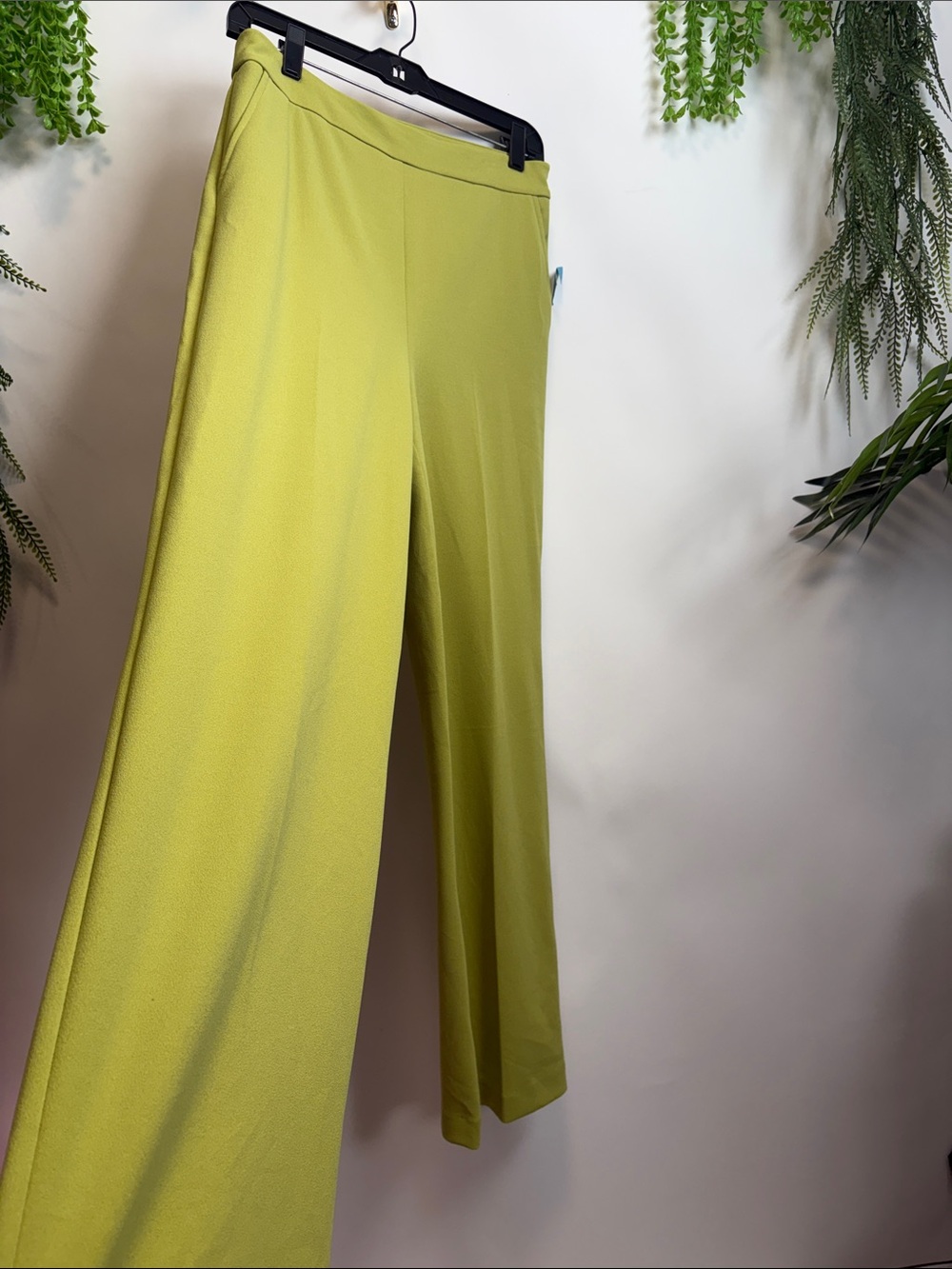 Rachel Zoe Wide-Leg Pants in Chartreuse
